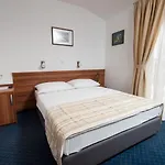 Nova 4* Neum