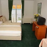 Hotel Nova 4*