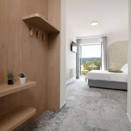 Hotel Nova 4*