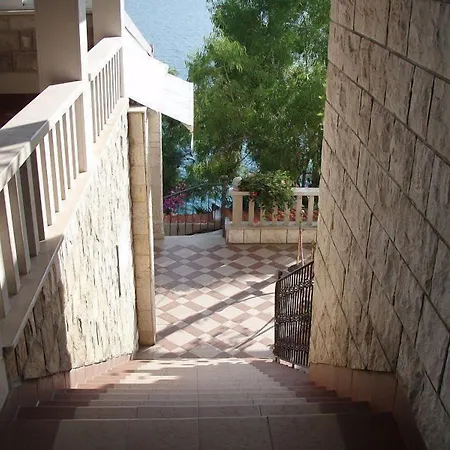 Nova Hotel 4*