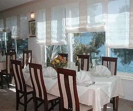 Nova Hotel